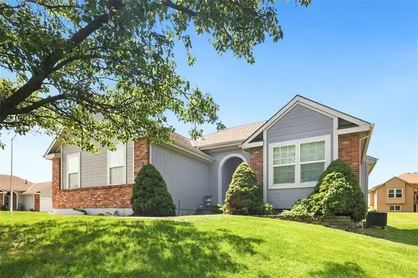 7204 N Cypress Avenue, Kansas City, MO 64119