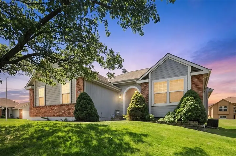 7204 N Cypress Avenue, Kansas City, MO 64119 - #3
