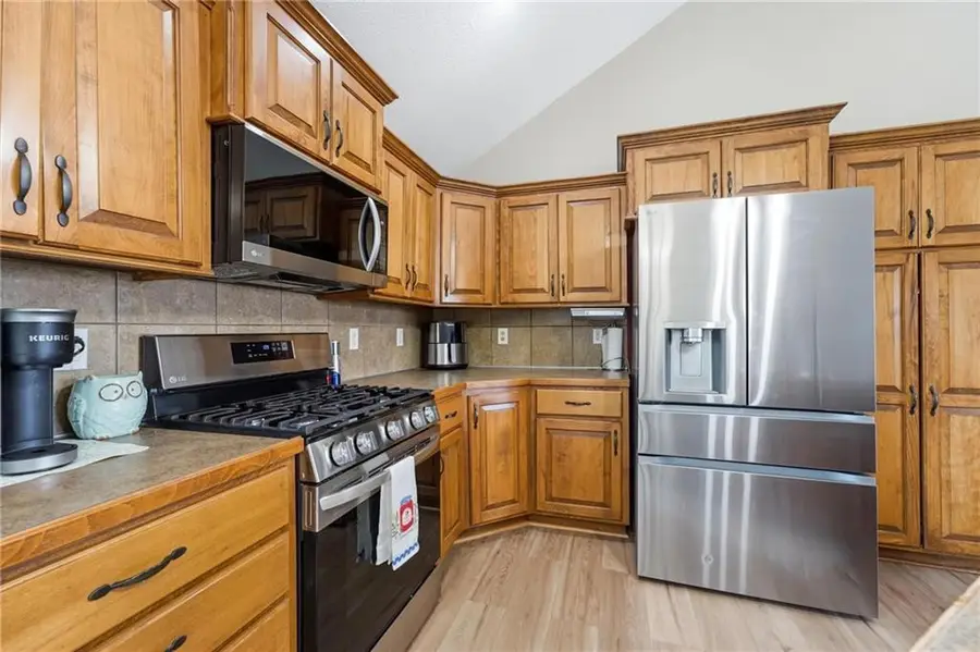 10220 N Lewis Avenue, Kansas City, MO 64157 - #3