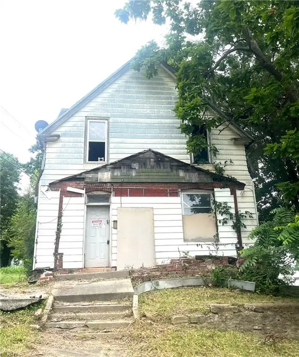 108 Clayton Street, St Joseph, MO 64504