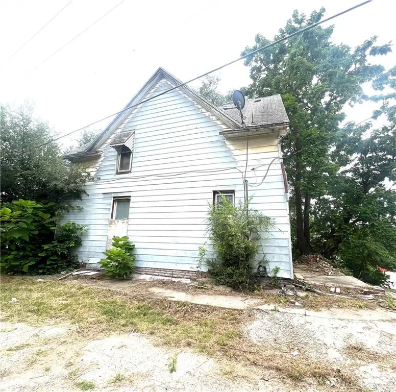 108 Clayton Street, Saint Joseph, MO 64504 - #2