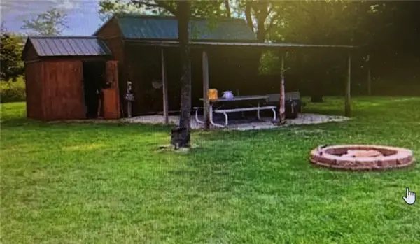 798 Sugar Lake Drive, Mound City, KS 66056