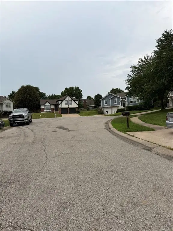7203 E 133rd Circle, Grandview, MO 64030 - #2