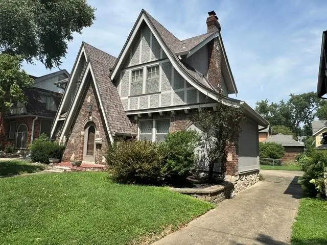 624 E 71st Terrace, Kansas City, MO 64131 - #2