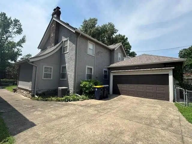 624 E 71st Terrace, Kansas City, MO 64131 - #3