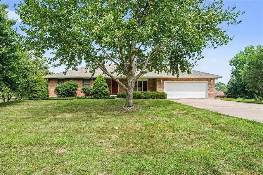 18103 Murphy Road, Smithville, MO 64089 - #2