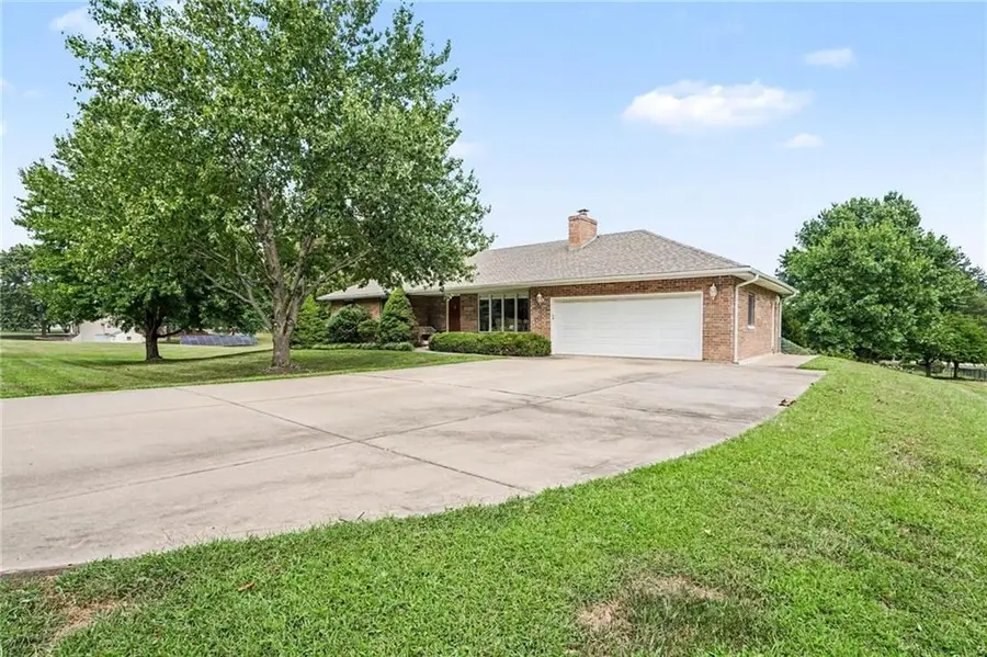 18103 Murphy Road, Smithville, MO 64089 - #3