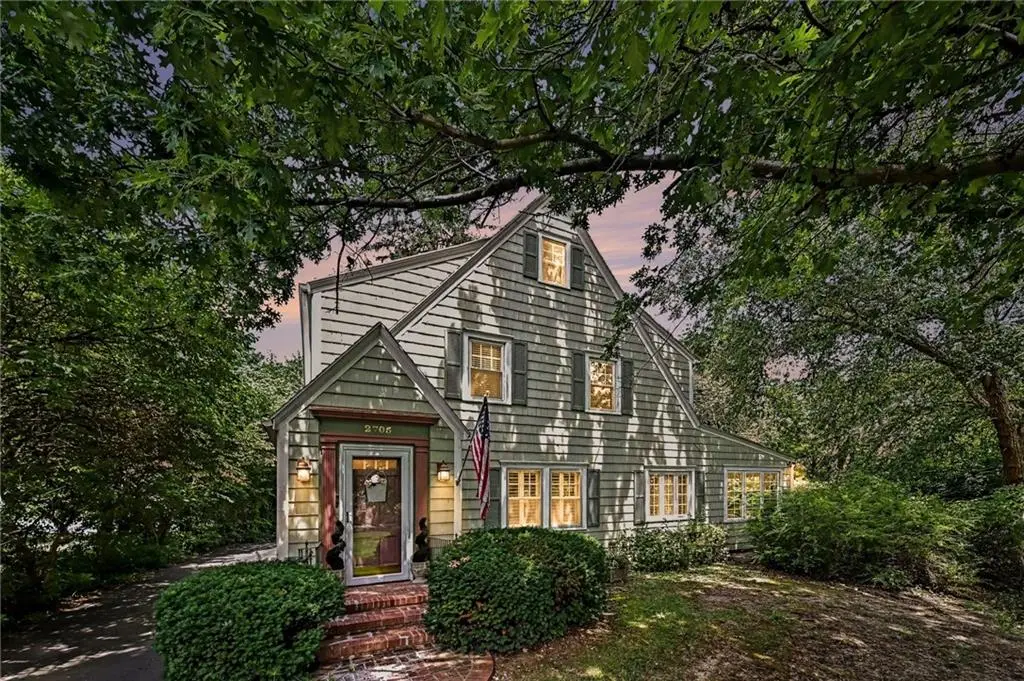2705 Lovers Lane, Saint Joseph, MO 64506 - #1