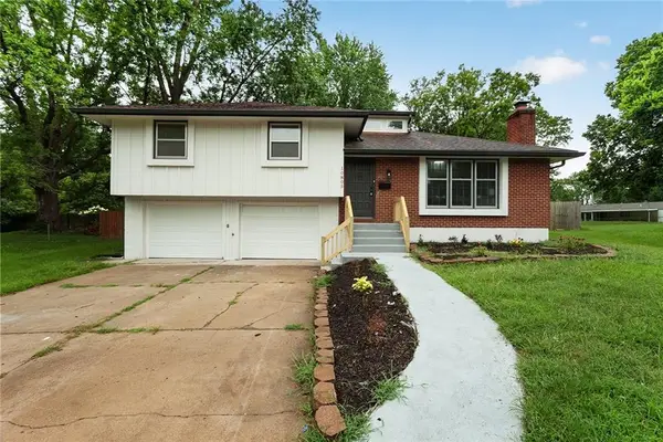 10805 E 65th Street, Raytown, MO 64133