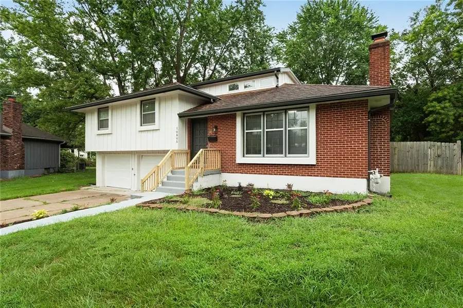 10805 E 65th Street, Raytown, MO 64133 - #2