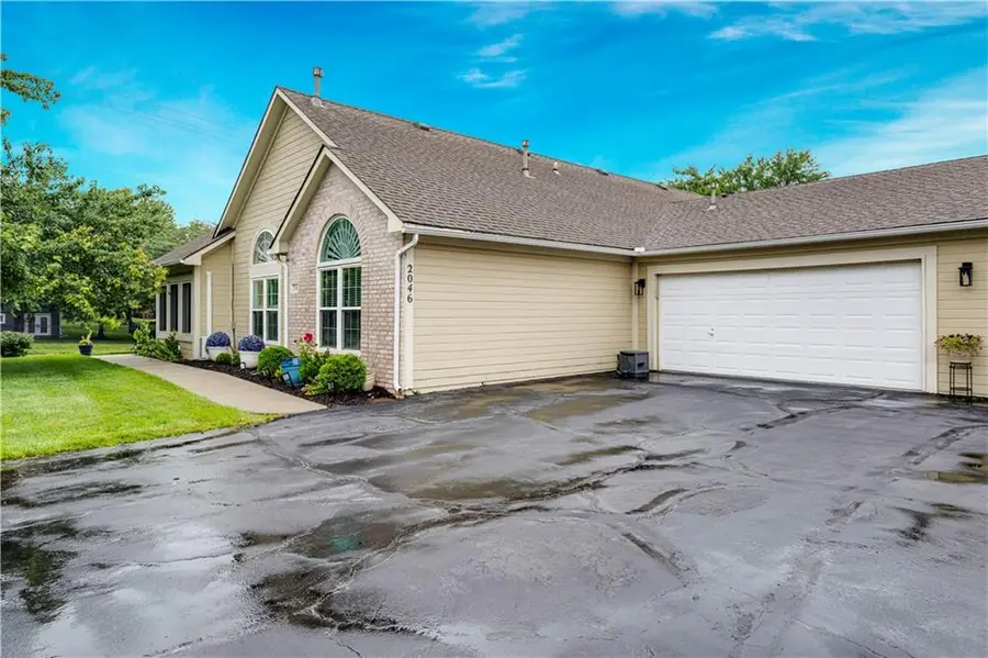 2046 W 139th Street, Leawood, KS 66224 - #3