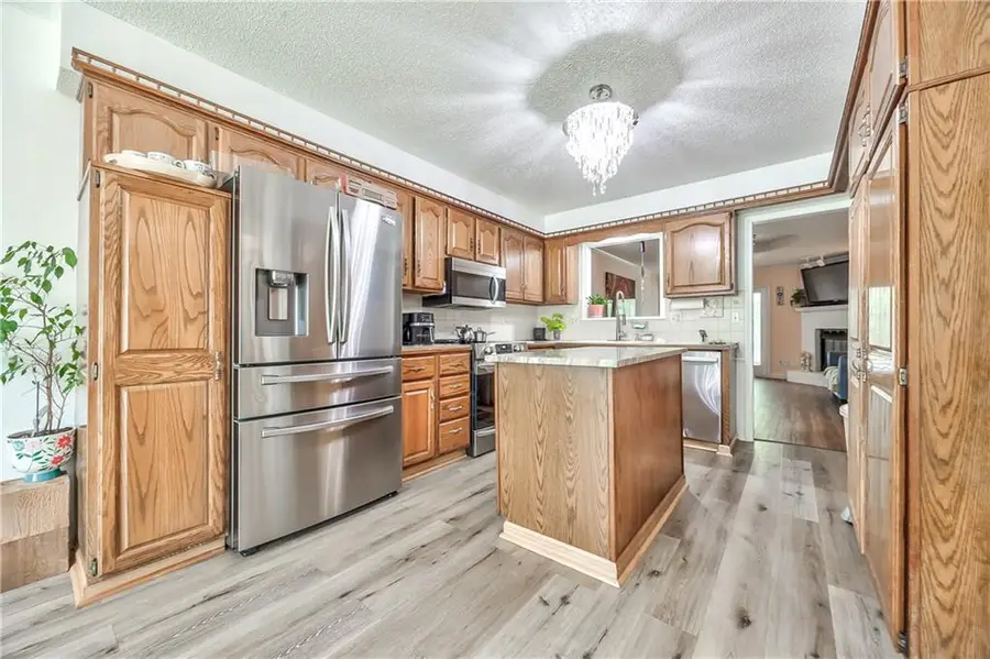 7944 E 130th Court, Grandview, MO 64030 - #3