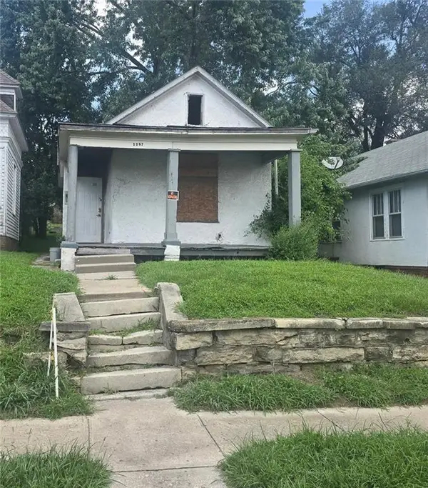 2007 Jones Street, St Joseph, MO 64501