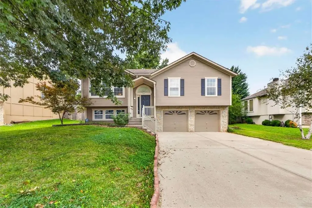 524 NE Topaz Drive, Lees Summit, MO 64086 - #1