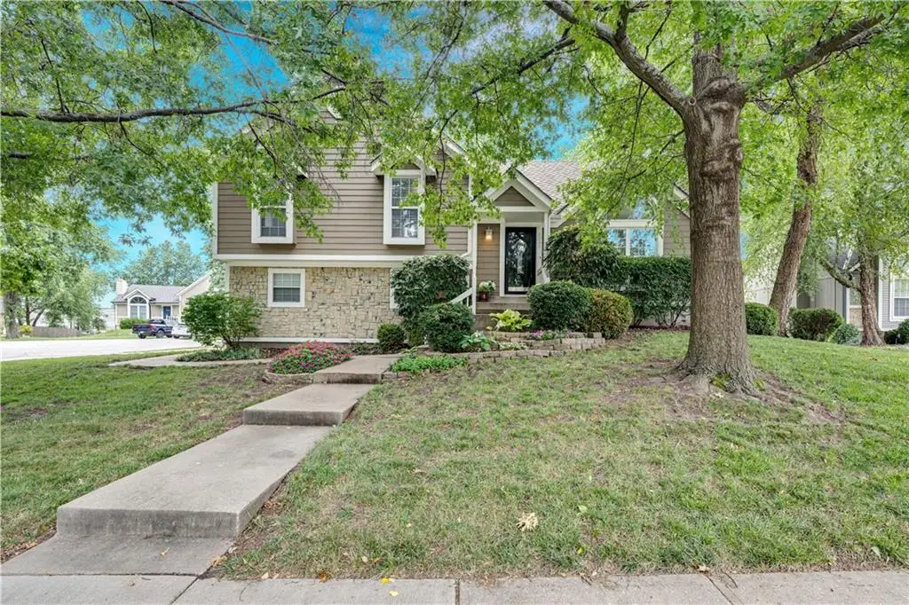8031 W 149th Terrace, Overland Park, KS 66223 - #1