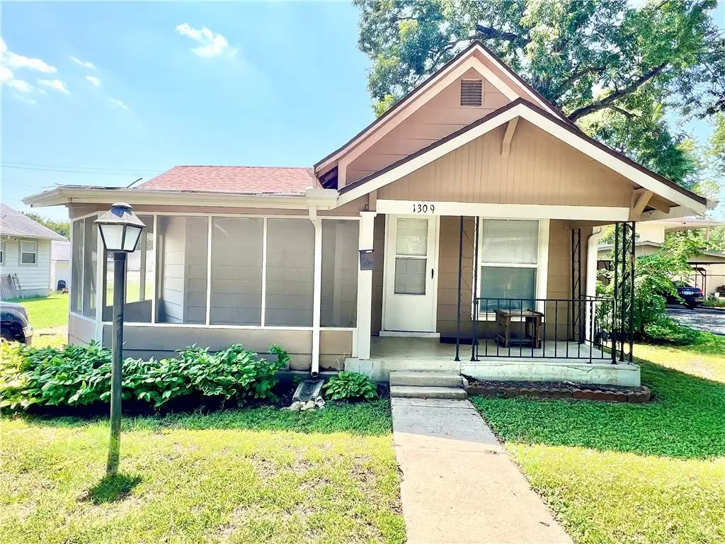 1309 Irving Street, Independence, KS 67301 - #1