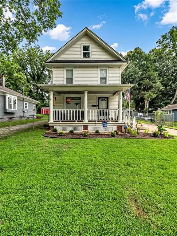 549 S Huttig Avenue, Independence, MO 64053