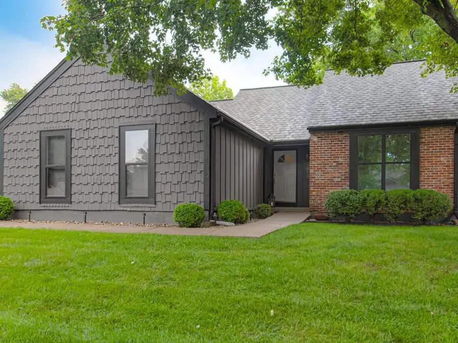 3919 NE Sequoia Street, Lees Summit, MO 64064 - #2