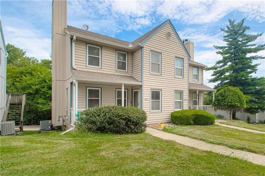 4602 NW 58th Terrace, Kansas City, MO 64151 - #2