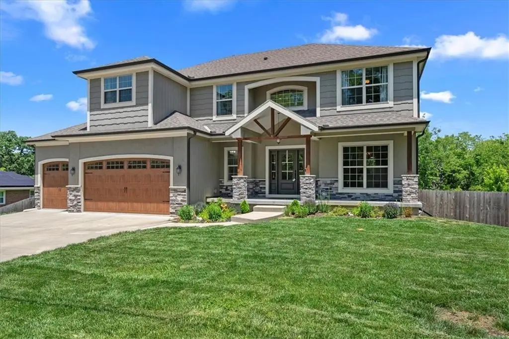 13768 Lookout Drive, Kansas City, MO 64139 - #1