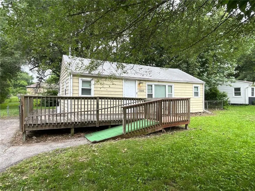 17120 Chula Vista Drive, Belton, MO 64012 - #1