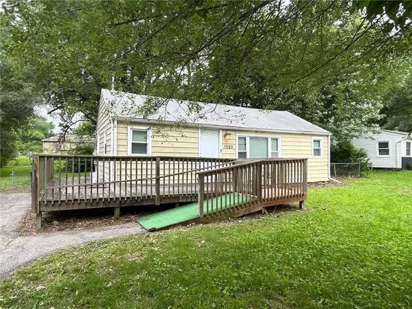 17120 Chula Vista Drive, Belton, MO 64012