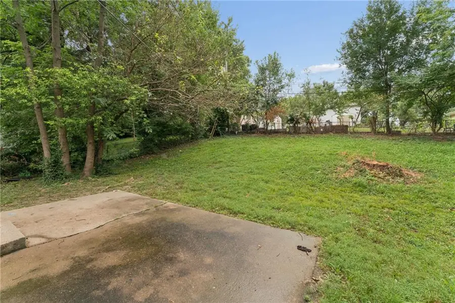 5901 Fairlane Drive, Kansas City, MO 64134 - #2
