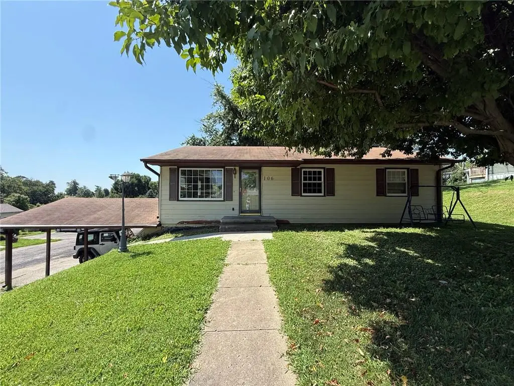 106 E Missouri Street, Oregon, MO 64473 - #1