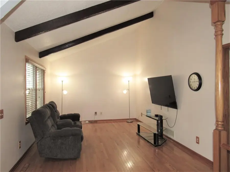 605 E Johnston Street, Olathe, KS 66061 - #3