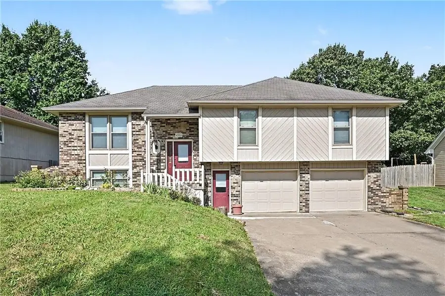 4006 N 31st Street, Saint Joseph, MO 64506 - #2