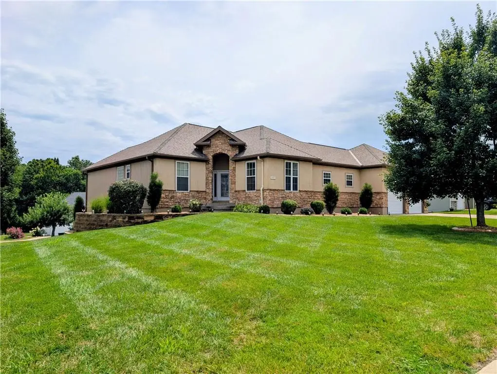 1407 Bear Creek Circle, Warrensburg, MO 64093 - #1