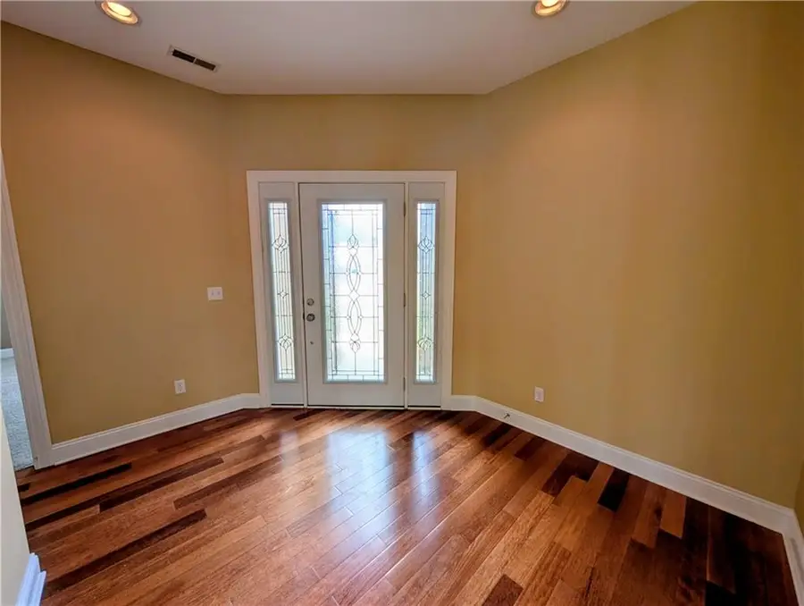 1407 Bear Creek Circle, Warrensburg, MO 64093 - #3