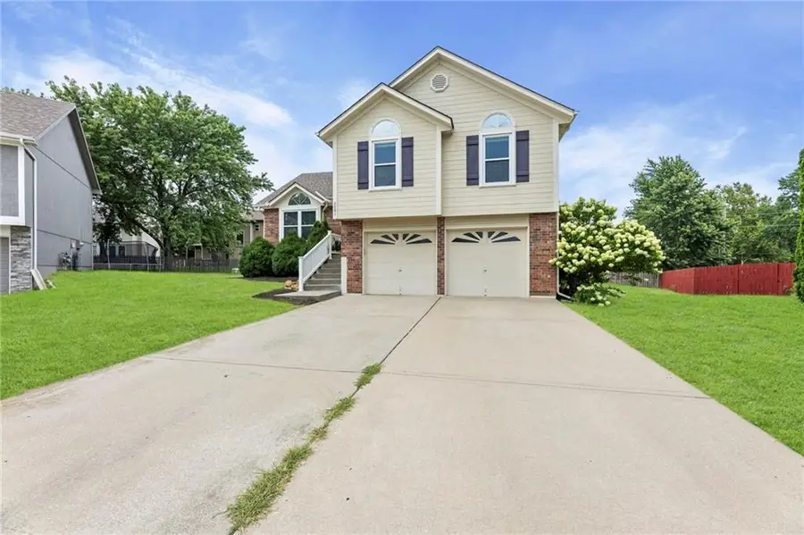 4401 SW Hillside Drive, Lees Summit, MO 64082 - #2