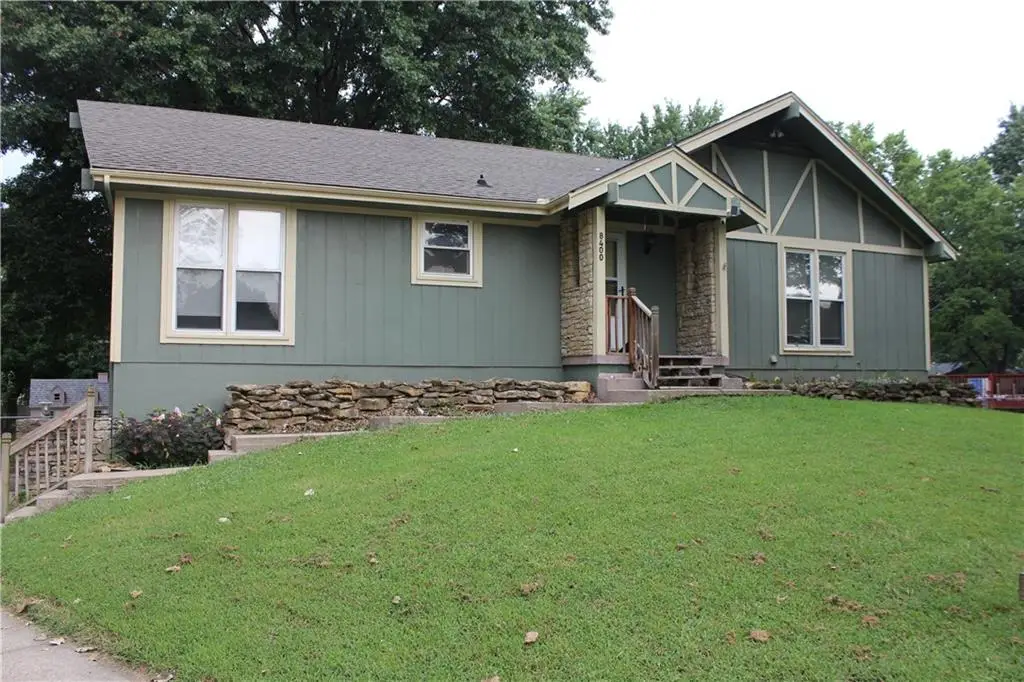 8400 Bradley Court, Belton, MO 64012 - #1