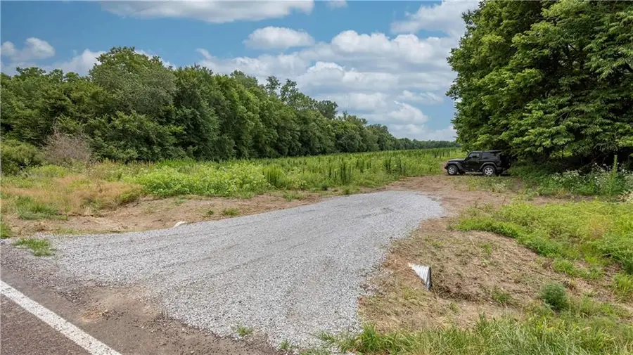 25525 Fairmount Road, McLouth, KS 66054 - #3