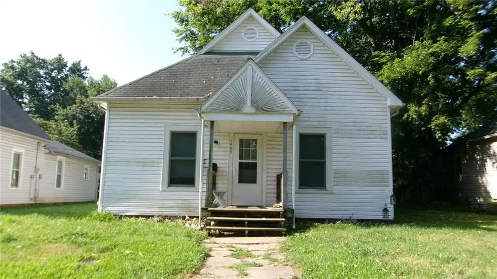 1405 W 11th Street, Sedalia, MO 65301 - #1