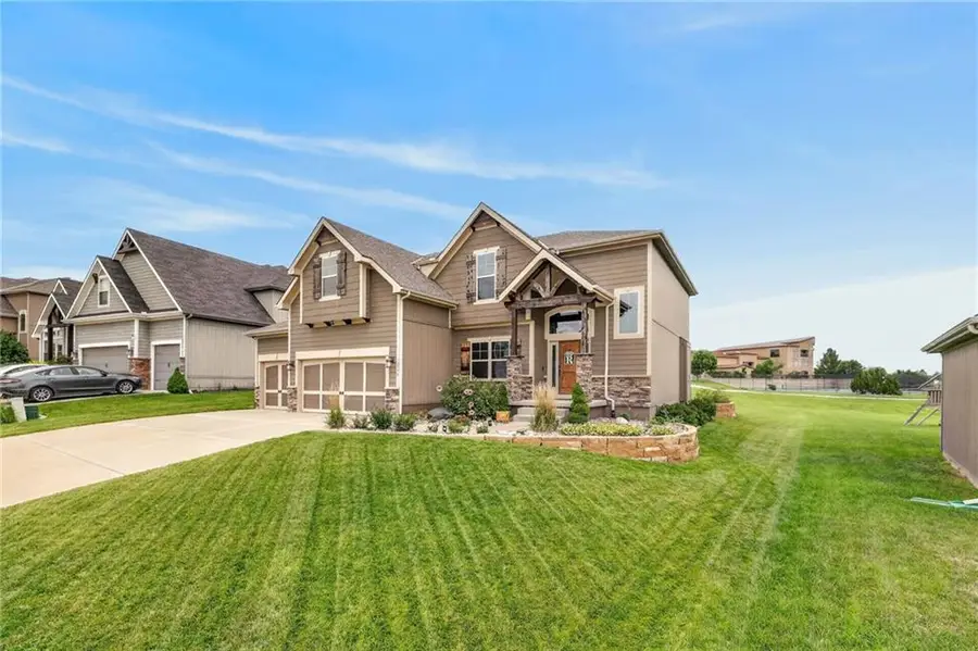 12975 N Champanel Way, Platte City, MO 64079 - #2