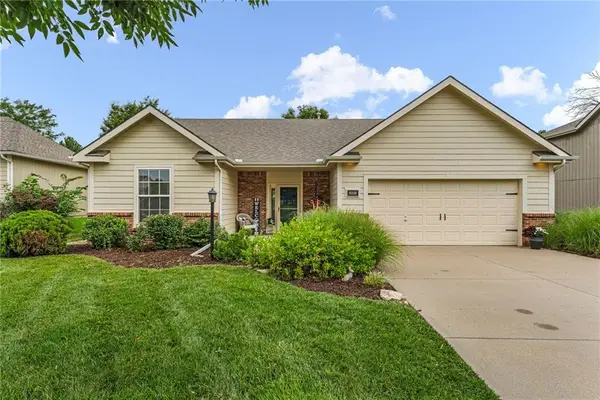 5228 Campbell Place, Lawrence, KS 66049