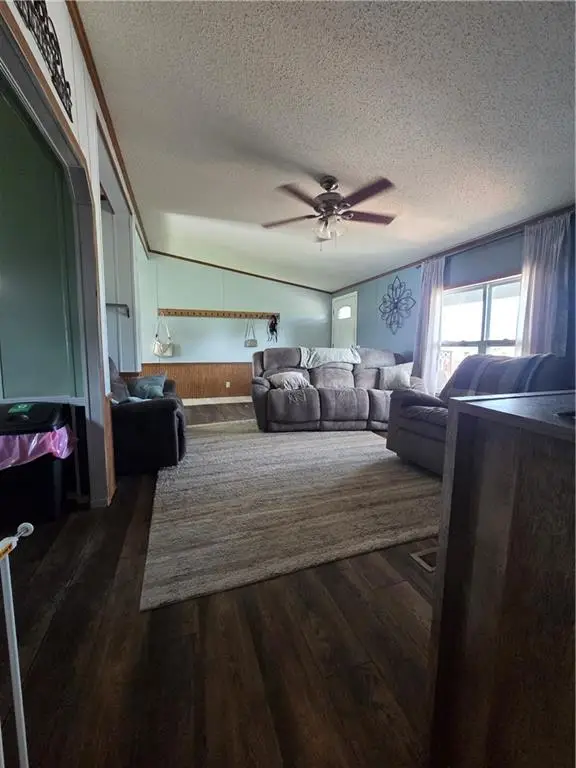 29231 W 375th Street, Osawatomie, KS 66064 - #3