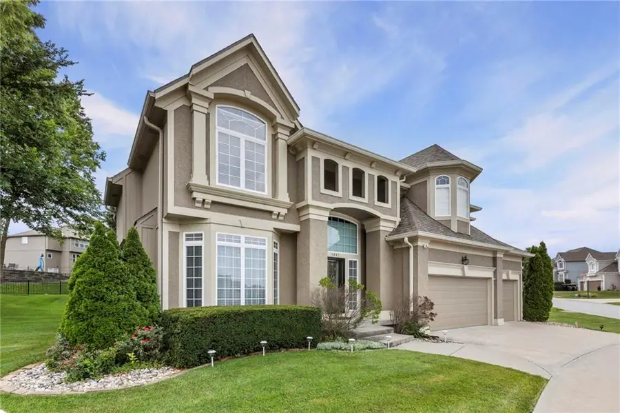 1441 NE Daltons Ridge Drive, Lees Summit, MO 64064 - #2