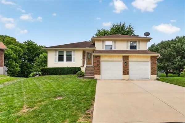 17305 E 51st Court S, Independence, MO 64055