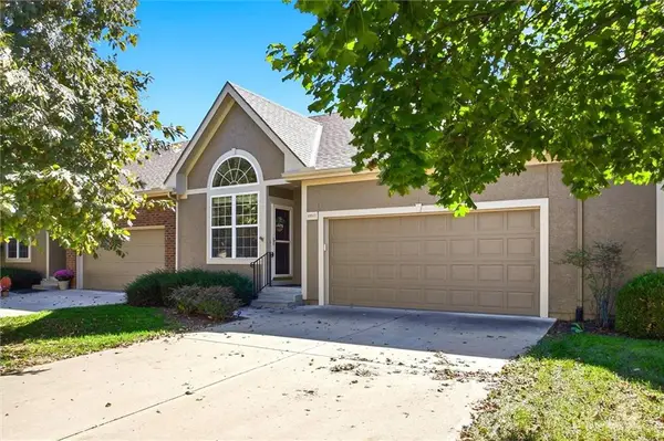 15517 W 61st Street, Shawnee, KS 66217