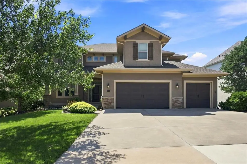 16532 Cody Street, Overland Park, KS 66221 - #1