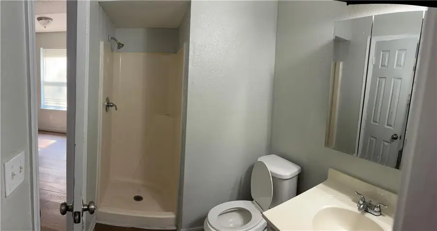 7037 Indiana Avenue, Kansas City, MO 64132 - #3