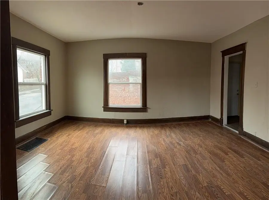 113 N 17th Street, Saint Joseph, MO 64501 - #3