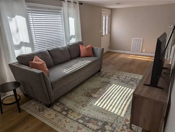 8804 E 47th Street, Kansas City, MO 64129