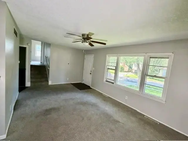 7906 E 93rd Street, Kansas City, MO 64138 - #2