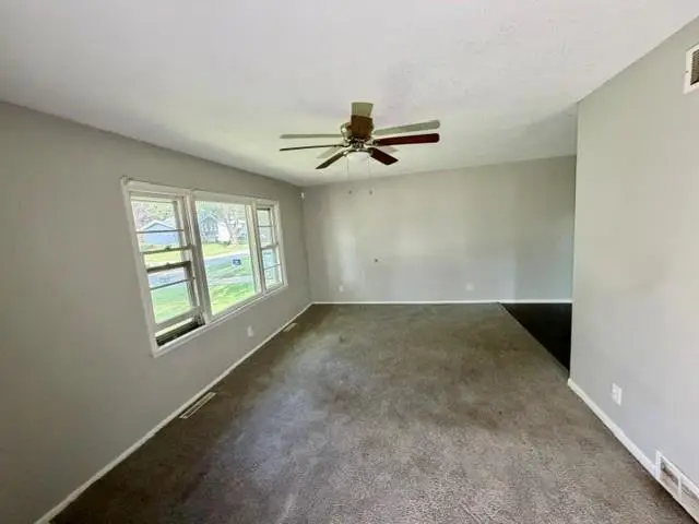 7906 E 93rd Street, Kansas City, MO 64138 - #3
