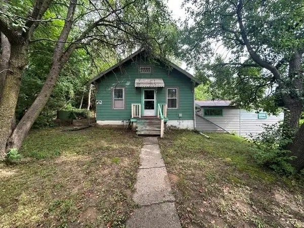 8840 E Wilson Road, Independence, MO 64053