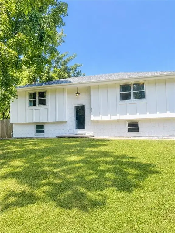 402 Clinton Street, Lathrop, MO 64465
